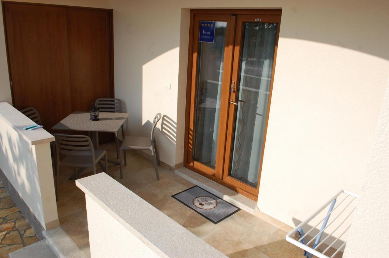 Apartmani Diana Novigrad Istria 外观 照片