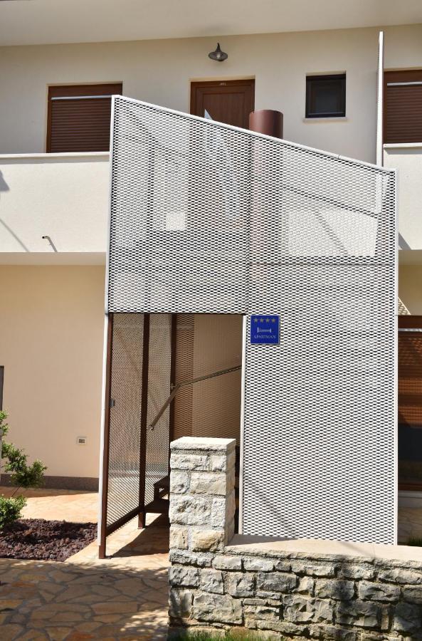 Apartmani Diana Novigrad Istria 外观 照片